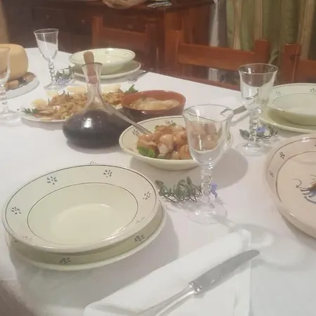 In Pietra, Relax E Tradizione بيت للعطل تْشيستيرنِنو