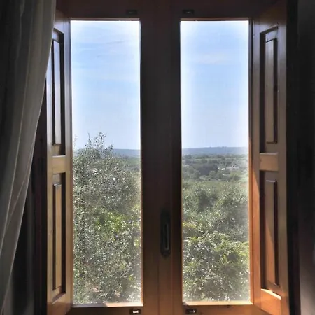 بيت للعطل In Pietra, Relax E Tradizione تْشيستيرنِنو